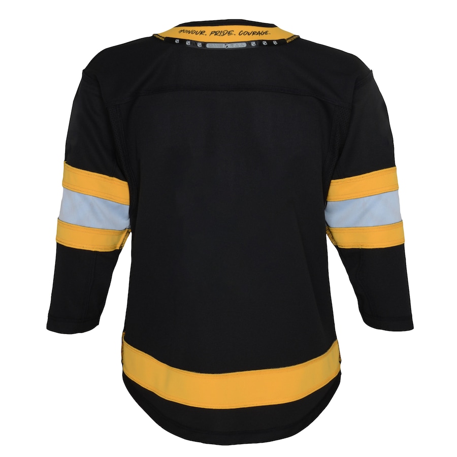 Ice Hockey： Shop the Coolest Game on Earth at TAASS.com